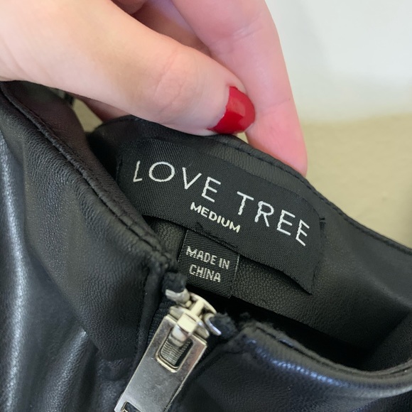 Love Tree Pleather Dress Size Medium - Picture 3 of 7